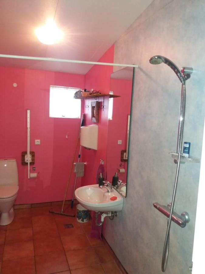 Husey Hostel & Horsefarm Эгильсстадир Экстерьер фото